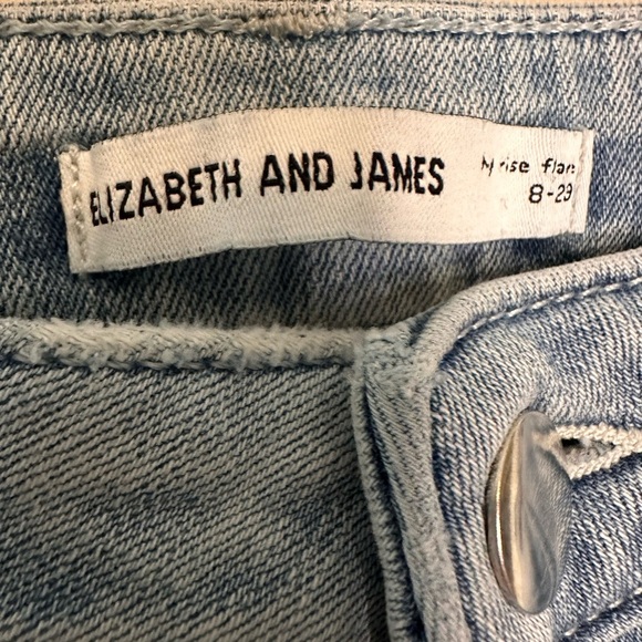 Elizabeth and James Women’s High Rise Flare Light Wash Jeans Size 8 Waist 29 - Picture 5 of 6